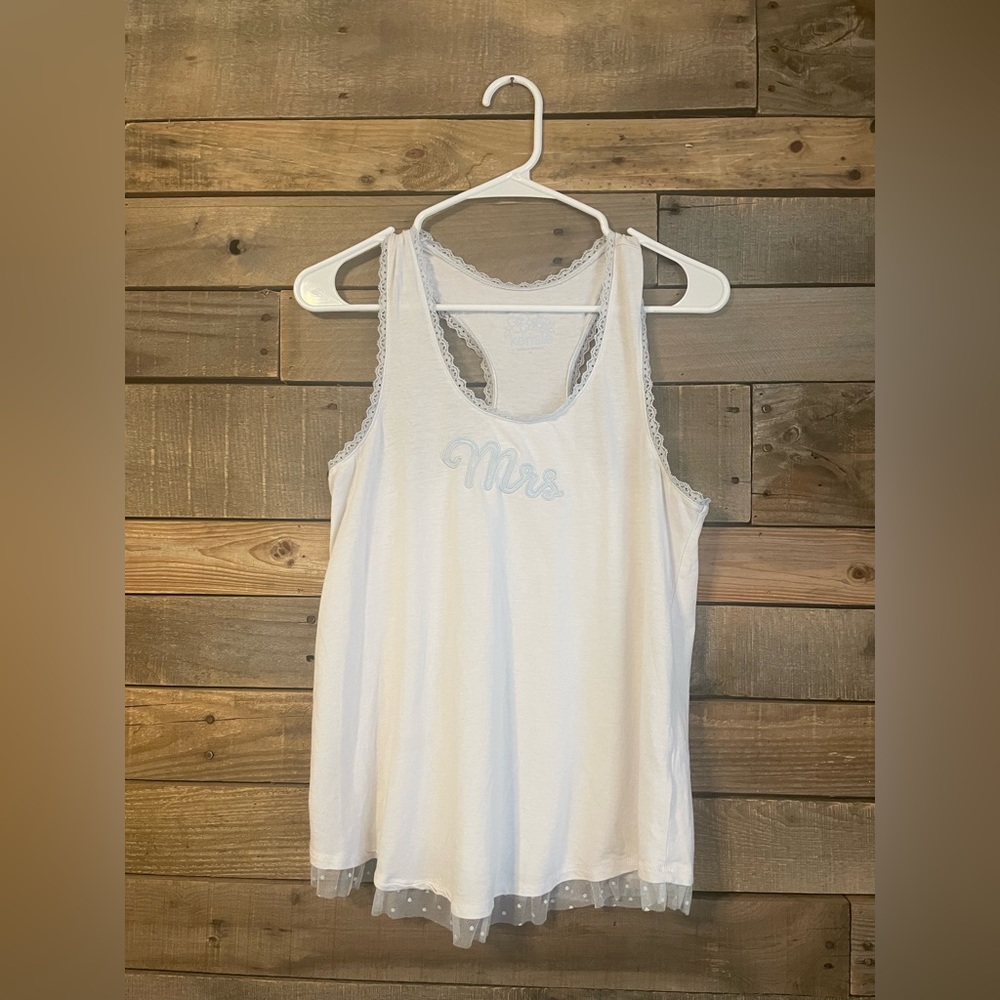 Mrs. Sleep Top- M